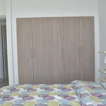 Estelia Court ليماسول